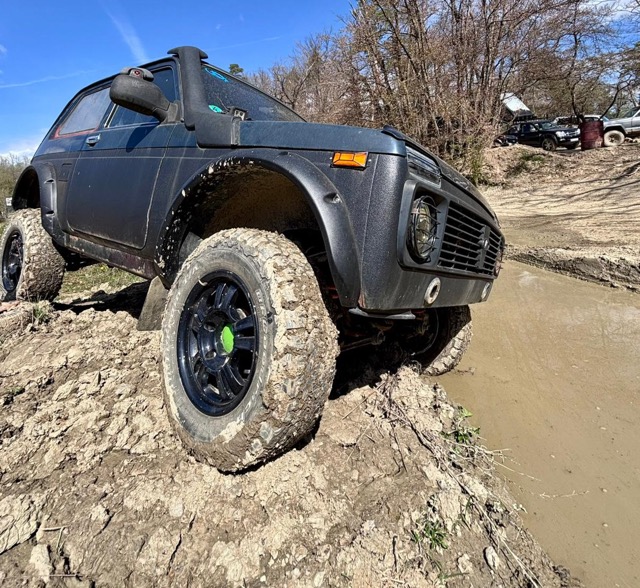 Offroad Renntaxi am Nürburgring im LADA mit Carsten Blenz